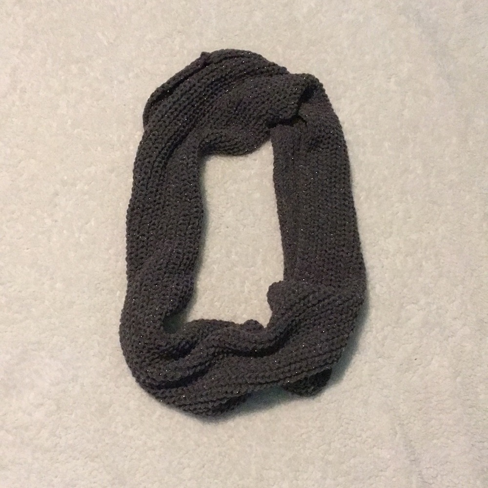 Gray infinity scarf